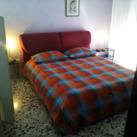 Mary's Rum i privatbostad Bari
